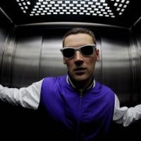 Redlight feat. Ms. Dynamite