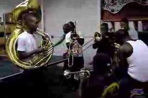 Hipnotic Brass Ensemble - New tune.