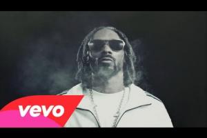 Snoop Lion - Ashtrays and Heartbreaks