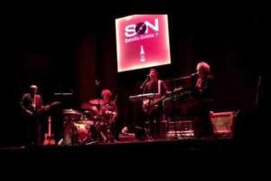 Las Hienas (Live @ Teatro Lara, Madrid)