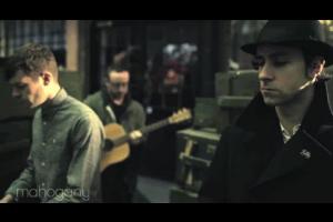 Maximo Park - Reluctant Love (Acoustic) // Mahogany Session