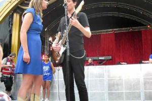 Ken Stringfellow and Sonia van Hamel live at Peace and Love 2011