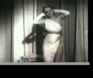 Actress - Doggin'