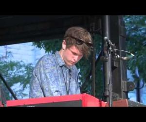 James Blake - James Blake - CMYK (Pitchfork Music Festival 2011)