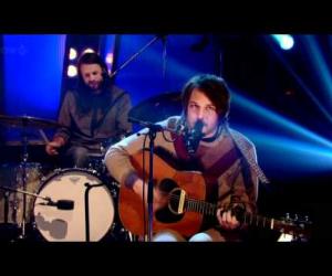 Fleet Foxes Bedouin Dress Later with Jools Holland Live