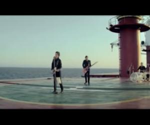 Muse - Starlight