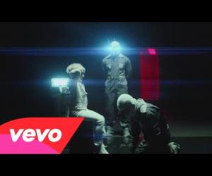 Kasabian - Stevie
