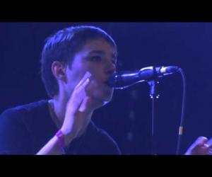 Savages - Flying To Berlin - End Of The Road Festival 2012