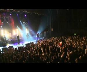 Paradise Lost - One Second (Directo)