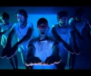 Foals - Hummer