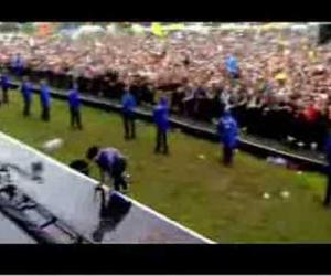 Foals - Electric Bloom (Glastonbury 2008)