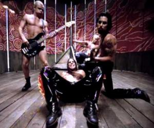 Red Hot Chili Peppers - Warped