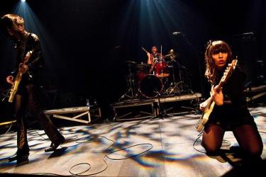 Capsula