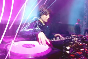 Eme DJ